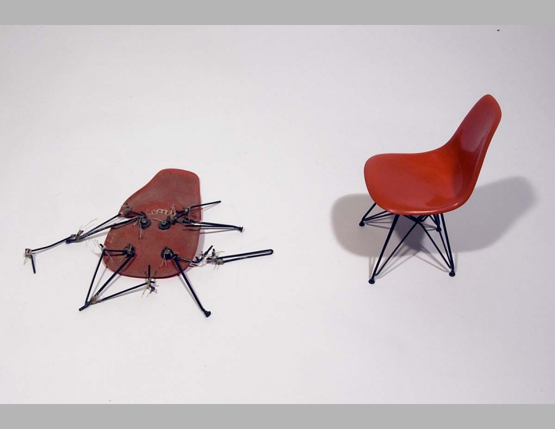 eames folding chair